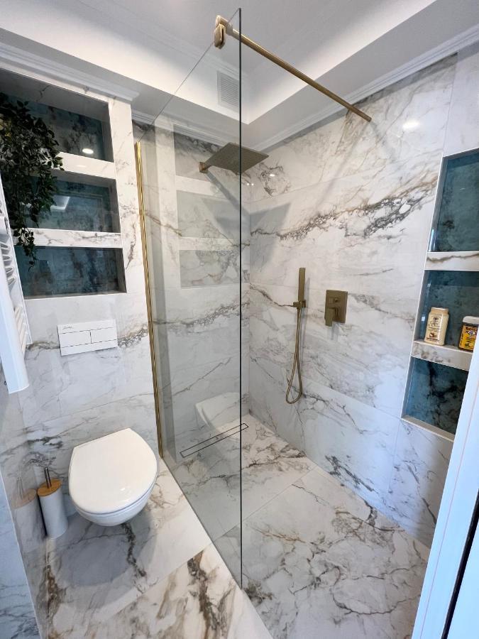 Luxueux Appartement - Vue Mer - Piscine - Free Parking - Monaco Cap-d'Ail Eksteriør bilde