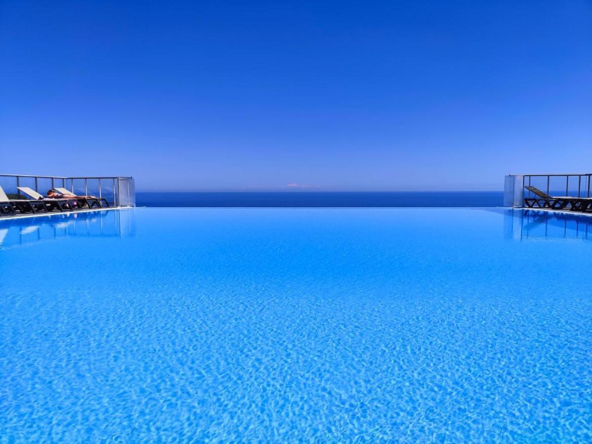 Luxueux Appartement - Vue Mer - Piscine - Free Parking - Monaco Cap-d'Ail Eksteriør bilde